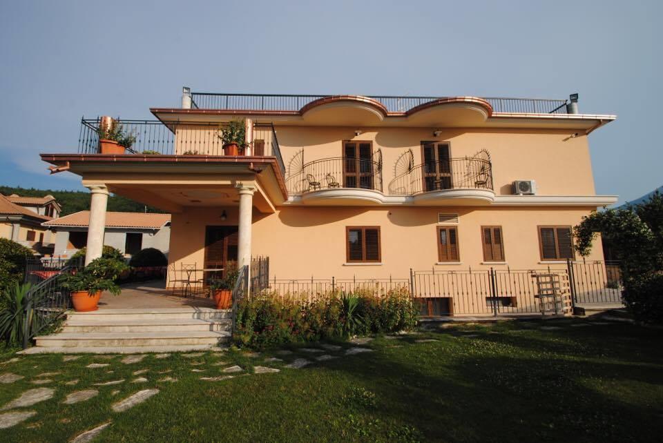Il Salice Hotel Civitella Del Tronto ภายนอก รูปภาพ