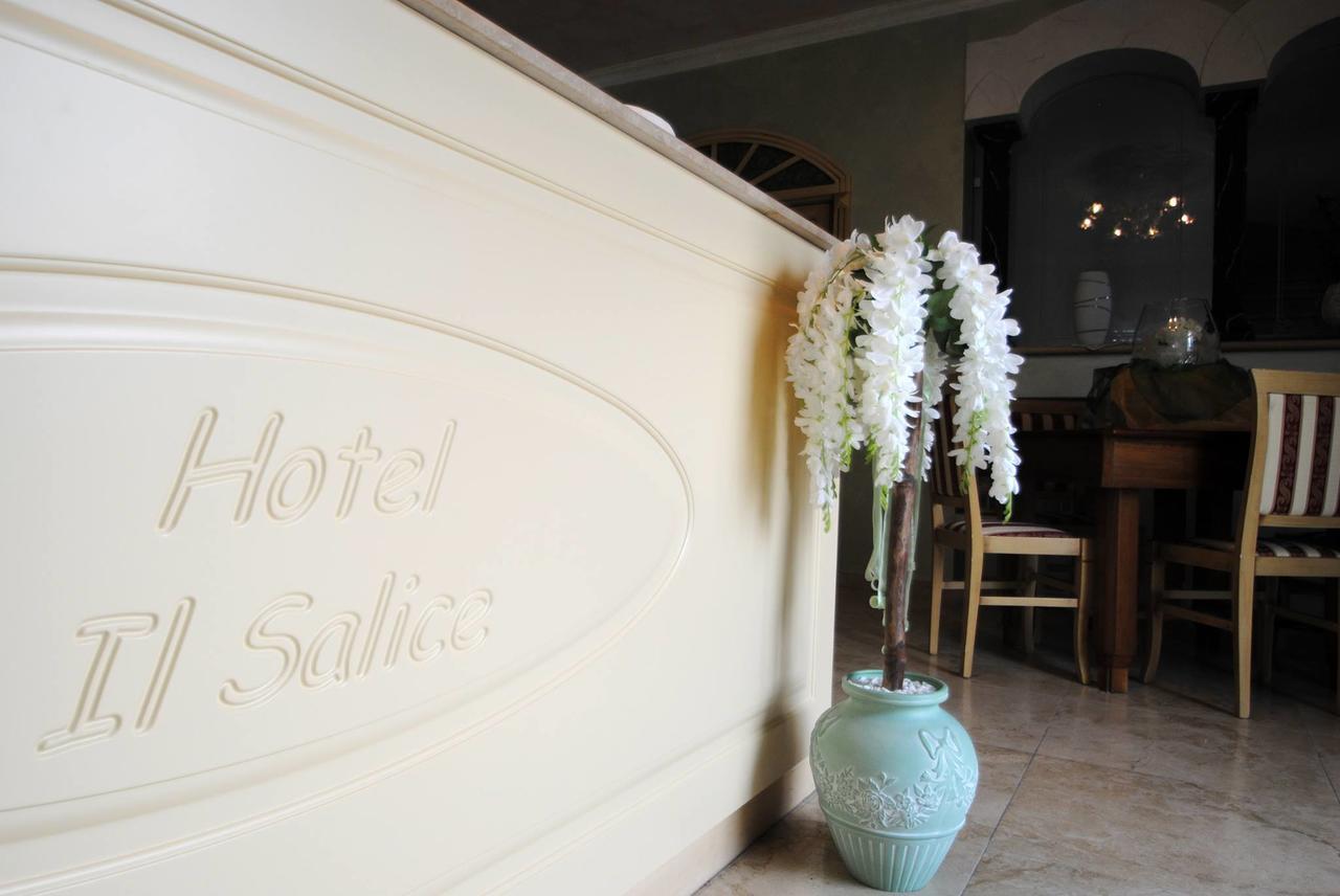 Il Salice Hotel Civitella Del Tronto ภายนอก รูปภาพ