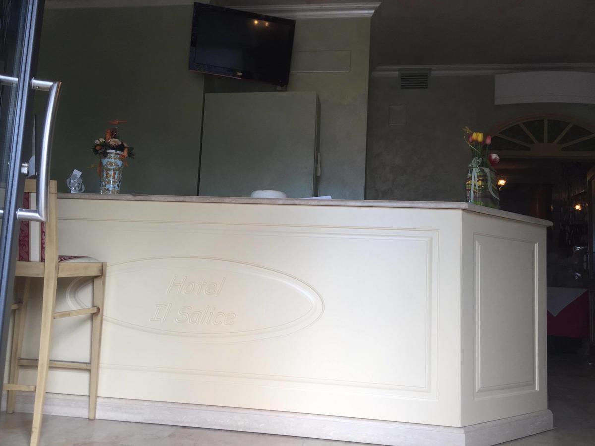 Il Salice Hotel Civitella Del Tronto ภายนอก รูปภาพ