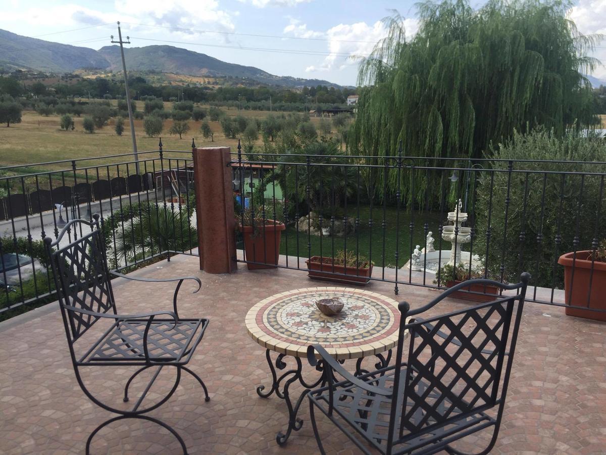 Il Salice Hotel Civitella Del Tronto ภายนอก รูปภาพ
